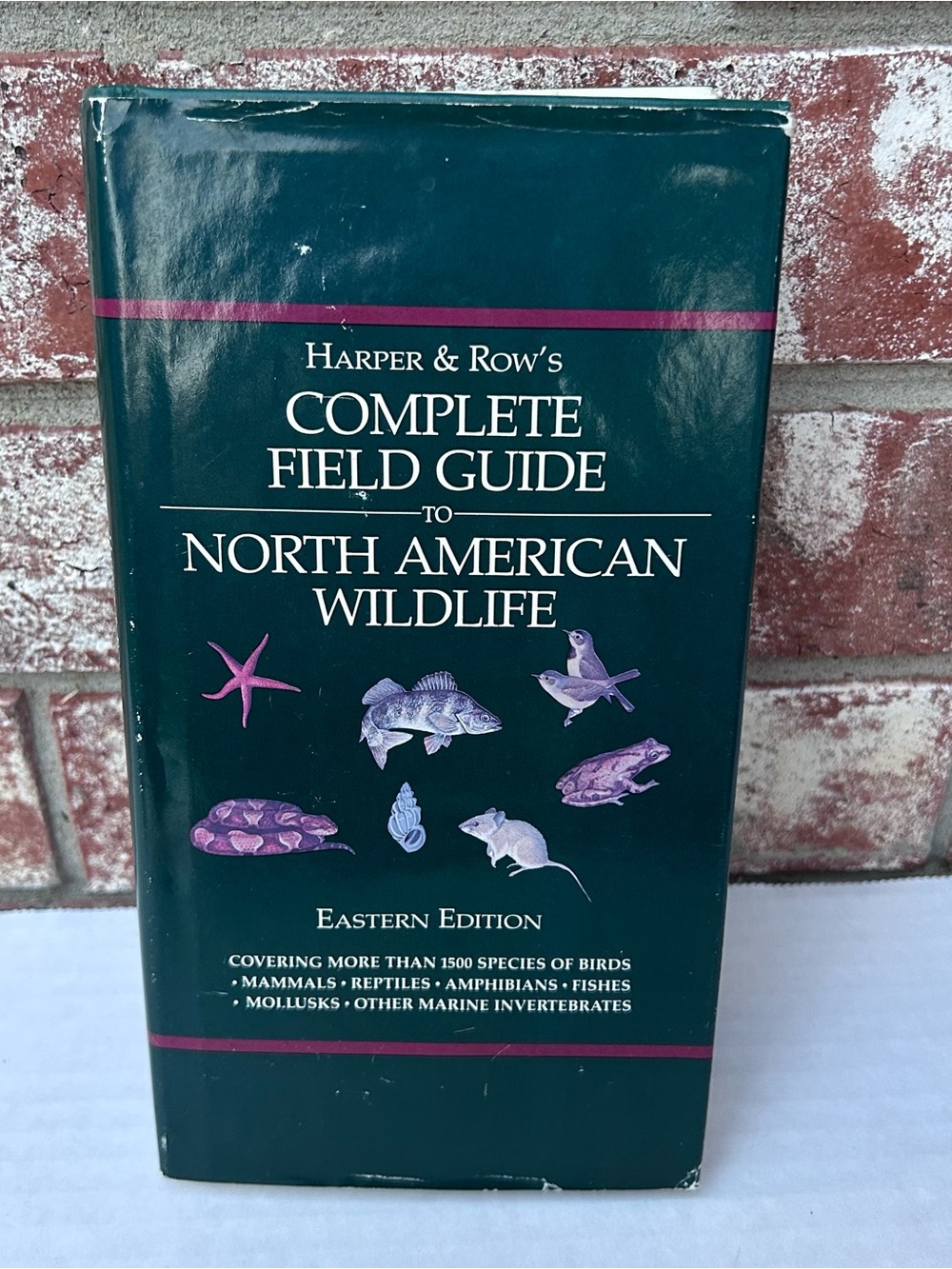 Harper & Rows Complete Field Guide To North American Wildlife Eastern 0061811637